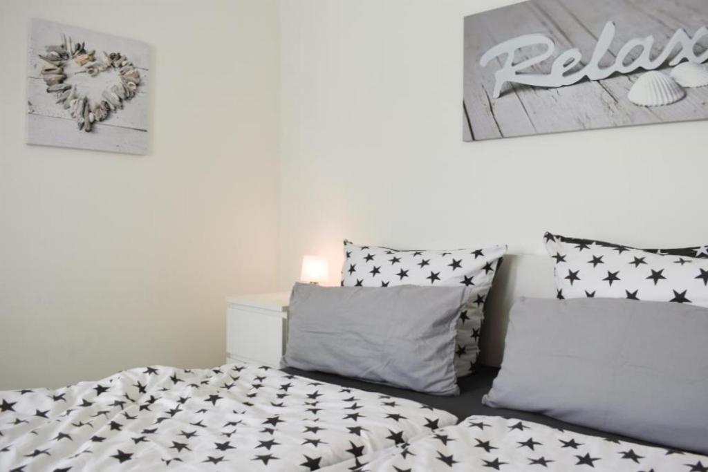 Ferienhaus Duenenhaus ฮัฟฟ์ครูก ภายนอก รูปภาพ